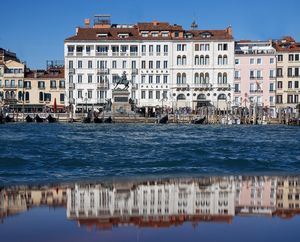 Londra Palace Hotel - Venezia  - Asta PANDOLFINI PER AMICI DI URI - ASTA BENEFICA PER SOSTENERE LA RICERCA SCIENTIFICA UROLOGICA - Associazione Nazionale - Case d'Asta italiane