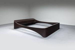 ASTARTE MILANO - Letto Space Age in fibra di vetro verniciato.  Composto da quattro moduli. Prod. Astarte Milano  anni '70 cm 54x227x184  [..]