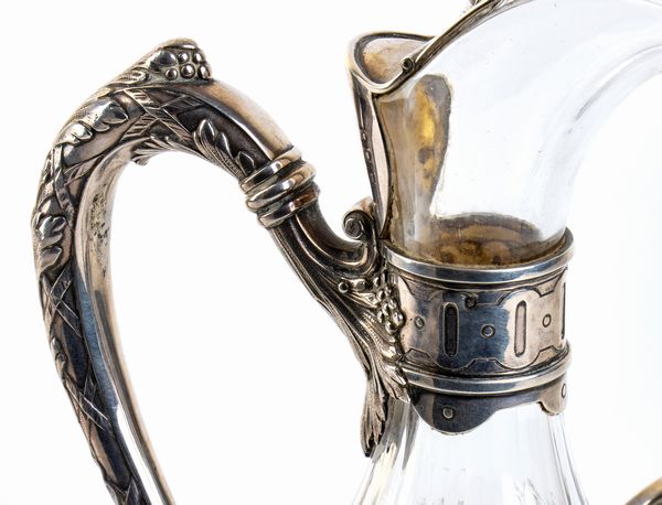 Coppia di caraffe in argento e vetro molato - Francia inizio XX secolo, argentiere AMLIE CARDEILHAC  - Asta Gioielli, orologi, argenti e penne - Associazione Nazionale - Case d'Asta italiane