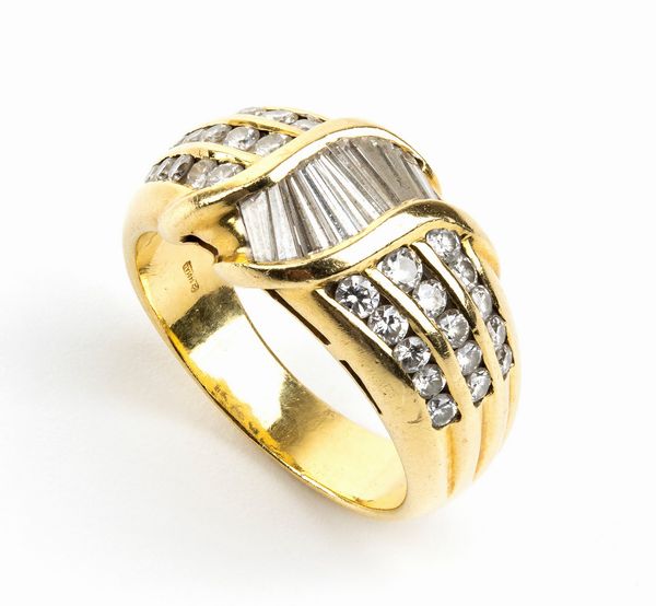 SALVINI: anello in oro con diamanti  - Asta Gioielli, orologi, argenti e penne - Associazione Nazionale - Case d'Asta italiane