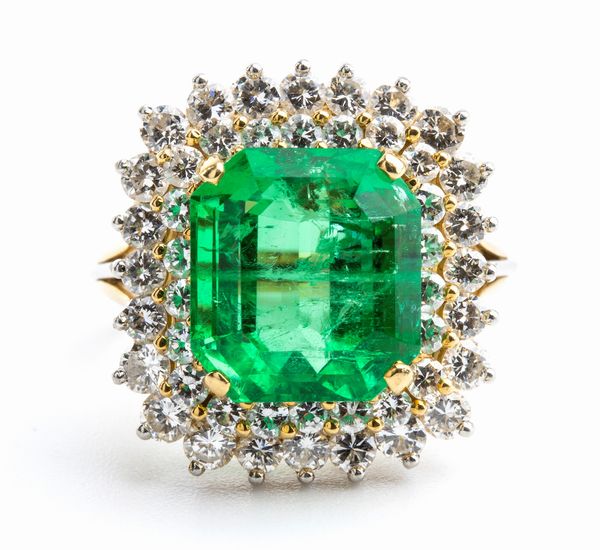 Anello con smeraldo e diamanti  - Asta Gioielli, orologi, argenti e penne - Associazione Nazionale - Case d'Asta italiane