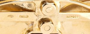 REPOSSI: spilla ed orecchini a fiocco in oro con diamanti  - Asta Gioielli, orologi, argenti e penne - Associazione Nazionale - Case d'Asta italiane
