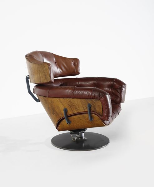 GRIERSON MARTIN : Poltrona con poggiapiedi mod. London chair per Arflex  - Asta Asta 427 | DESIGN E ARTI DECORATIVE DEL NOVECENTO Tradizionale - Associazione Nazionale - Case d'Asta italiane