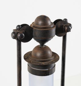 FALLANI ROBERTO  (n. 1937) : Lampada da tavolo-scultura  - Asta Asta 427 | DESIGN E ARTI DECORATIVE DEL NOVECENTO Tradizionale - Associazione Nazionale - Case d'Asta italiane