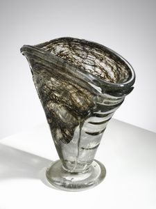 BAROVIER ERCOLE (1889 - 1974) : Vaso della serie Crepuscolo per Ferro Toso Barovier  - Asta Asta 427 | DESIGN E ARTI DECORATIVE DEL NOVECENTO Tradizionale - Associazione Nazionale - Case d'Asta italiane