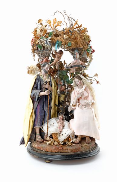 Gruppo della Nativit composto da figure, animali e accessori con campana in vetro  - Asta Dalla Collezione Antonio Latini e altre provenienze Antichi Pastori da Presepe, Accessori e libri sul tema - Associazione Nazionale - Case d'Asta italiane