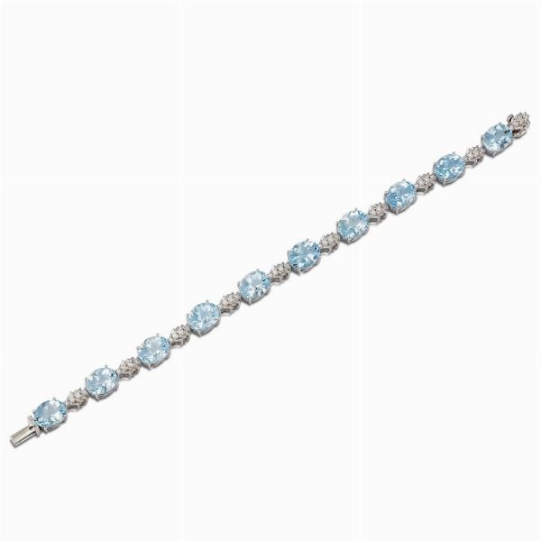 BRACCIALE CON ACQUAMARINE E DIAMANTI  - Asta Gioielli - Associazione Nazionale - Case d'Asta italiane