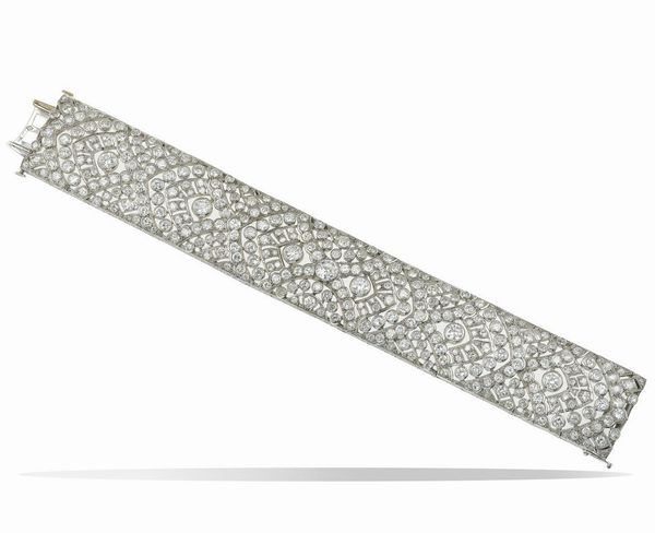 Bracciale con diamanti con motivi a volute  - Asta Fine Jewels - Associazione Nazionale - Case d'Asta italiane