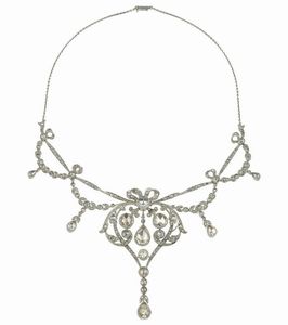 Tiara modificata e trasformata in collier. Con diamanti di vecchio taglio e taglio rosa  - Asta Fine Jewels - Associazione Nazionale - Case d'Asta italiane