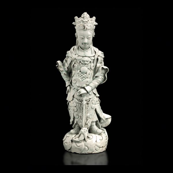 Grande ed importante figura in porcellana blanc de chine, Dehua, Cina, Dinastia Qing, epoca Qianlong (1736-1796)<BR>  - Asta Fine Chinese Works of Art - Associazione Nazionale - Case d'Asta italiane