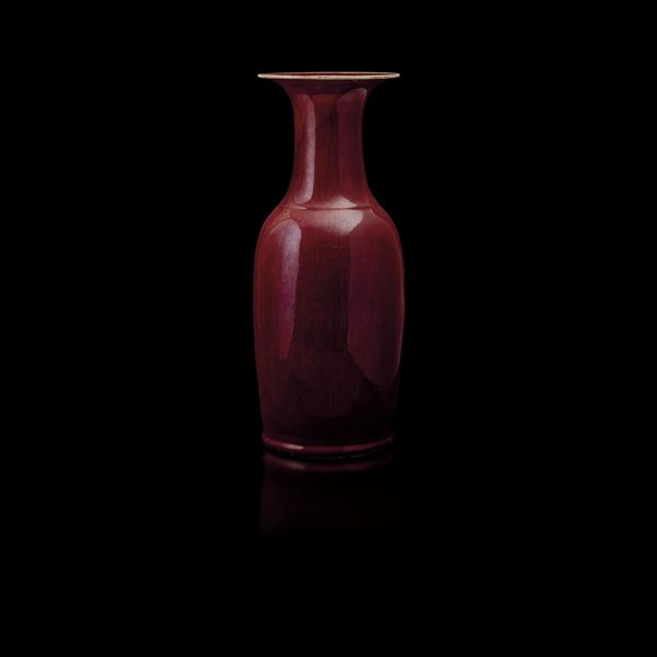 Grande vaso in porcellana monocroma sangue di bue, Cina, Dinastia Qing, epoca Guangxu (1875-1908)<BR>  - Asta Fine Chinese Works of Art - Associazione Nazionale - Case d'Asta italiane