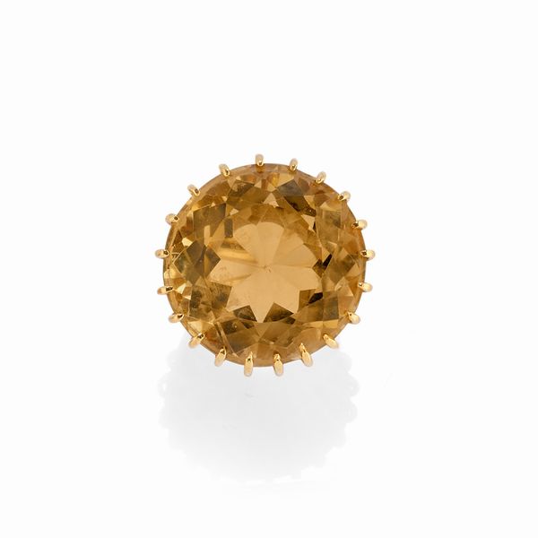 Anello con quarzo  - Asta Gioielli - Associazione Nazionale - Case d'Asta italiane