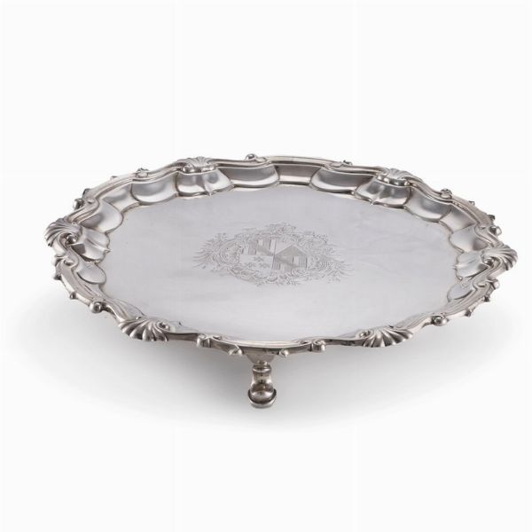 SALVER, LONDRA, 1745, ARGENTIERE HENRY MORRIS  - Asta Argenti - Associazione Nazionale - Case d'Asta italiane