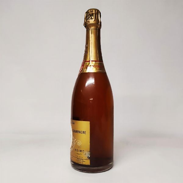 Louis Roederer, Cristal Champagne 1971  - Asta Wine and Spirits - Associazione Nazionale - Case d'Asta italiane