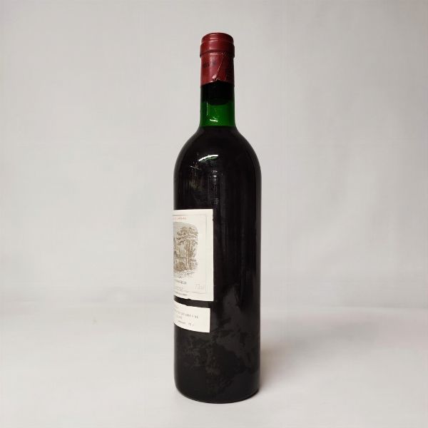 Chateau Lafite Rothschild, Pauillac 1974  - Asta Wine and Spirits - Associazione Nazionale - Case d'Asta italiane