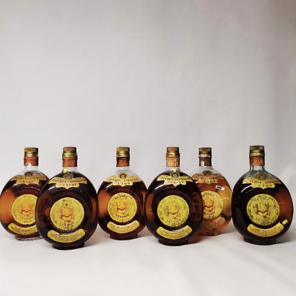 Buton Vecchia Romagna Vessop, Brandy  - Asta Wine and Spirits - Associazione Nazionale - Case d'Asta italiane