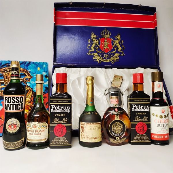 Mix Bar, Liquori, Brandy & Amari  - Asta Wine and Spirits - Associazione Nazionale - Case d'Asta italiane