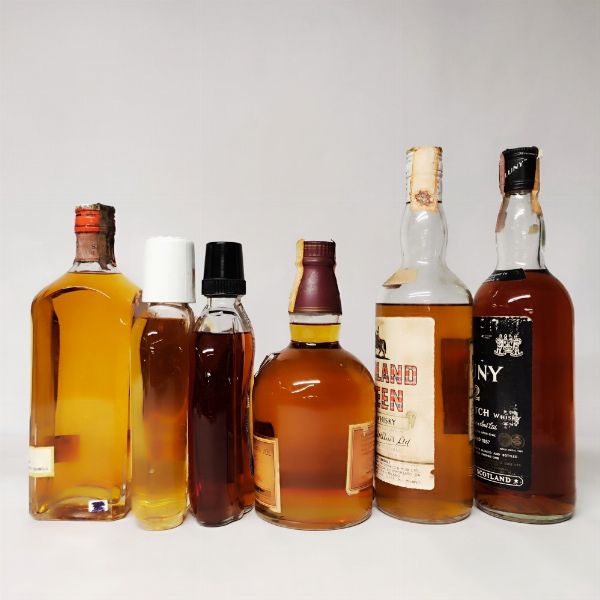 Old Whisky, Park Lane, Red Hills, Bell's, Highland Queen, Cluny, Scotch Whisky  - Asta Wine and Spirits - Associazione Nazionale - Case d'Asta italiane