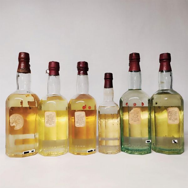 Ramazzotti, Triple sec, Curacao, Liquori  - Asta Wine and Spirits - Associazione Nazionale - Case d'Asta italiane