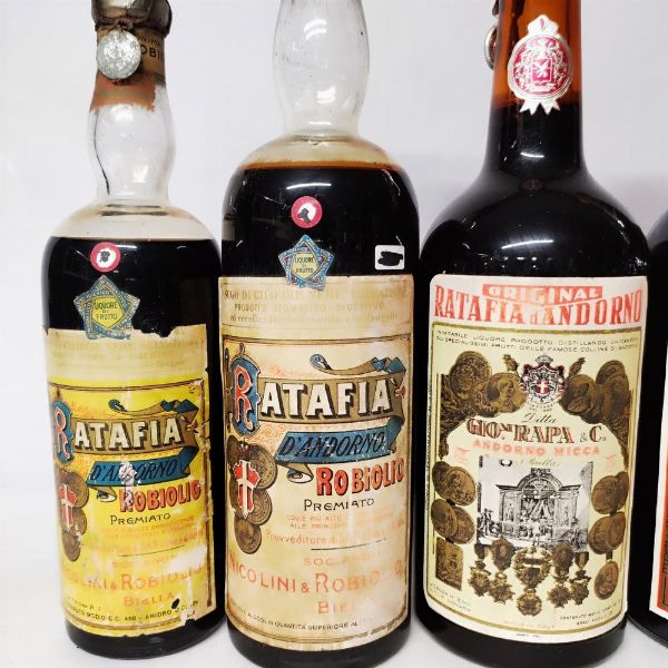 Ratafia Robiolio, Rapa, Liquori  - Asta Wine and Spirits - Associazione Nazionale - Case d'Asta italiane