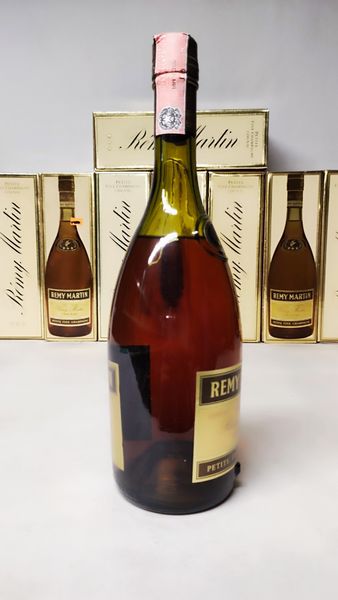 Remy Martin, Cognac Petite Champagne  - Asta Wine and Spirits - Associazione Nazionale - Case d'Asta italiane