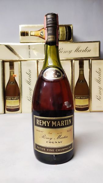 Remy Martin, Cognac Petite Champagne  - Asta Wine and Spirits - Associazione Nazionale - Case d'Asta italiane