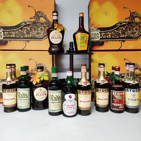 Royalstock, Stock84, Cherry, Radis, Orange, Grappa Julia, Liquori  - Asta Wine and Spirits - Associazione Nazionale - Case d'Asta italiane