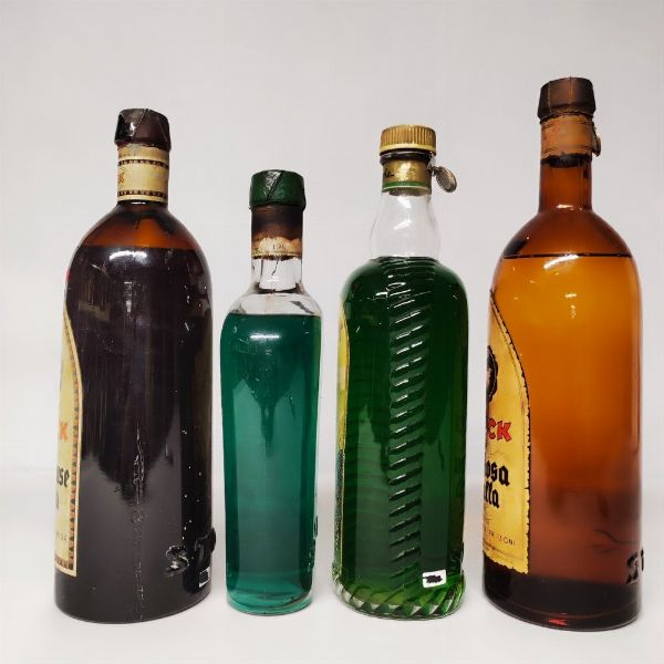 Stock Chartreuse Gialla, Menthe, Liquori  - Asta Wine and Spirits - Associazione Nazionale - Case d'Asta italiane