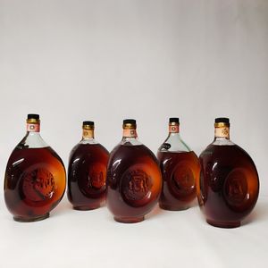 Buton Vecchia Romagna Etichetta Nera, Brandy  - Asta Wine and Spirits - Associazione Nazionale - Case d'Asta italiane