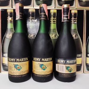 Remy Martin VSOP, Cognac Petite Champagne  - Asta Wine and Spirits - Associazione Nazionale - Case d'Asta italiane