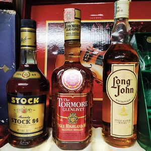 Royalstok Brandy, Cherry Stock, Long John, Tormore Glenlivet, Scotch Whisky  - Asta Wine and Spirits - Associazione Nazionale - Case d'Asta italiane