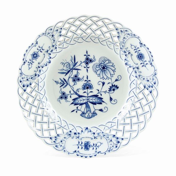 Grande piatto<BR>Meissen, XX secolo  - Asta L'Art de la Table - Associazione Nazionale - Case d'Asta italiane