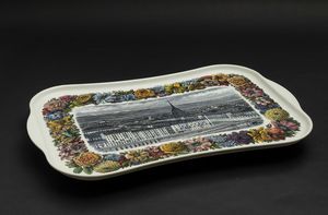 Vassoio da prima colazione<BR>Milano, 1966<BR>Design di Piero Fornasetti (1913-1988)<BR>  - Asta L'Art de la Table - Associazione Nazionale - Case d'Asta italiane