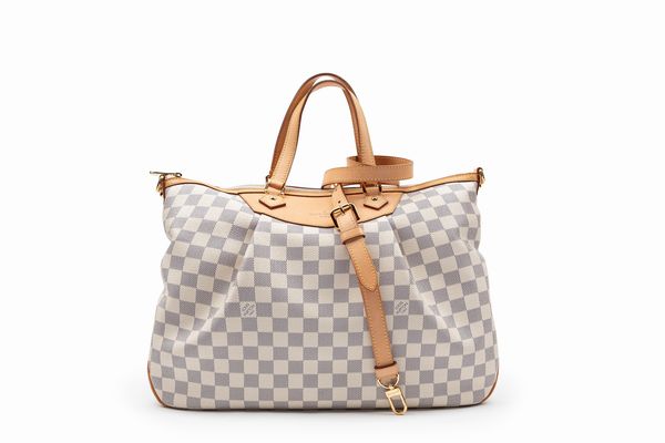 Louis Vuitton : Borsa Siracusa  - Asta Luxury Fashion - Associazione Nazionale - Case d'Asta italiane