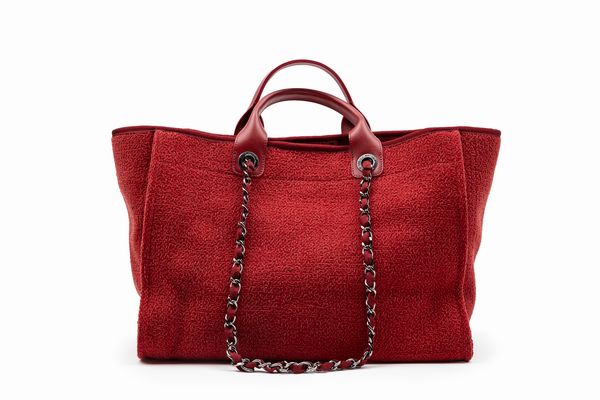 CHANEL : Borsa Deauville  - Asta Luxury Fashion - Associazione Nazionale - Case d'Asta italiane