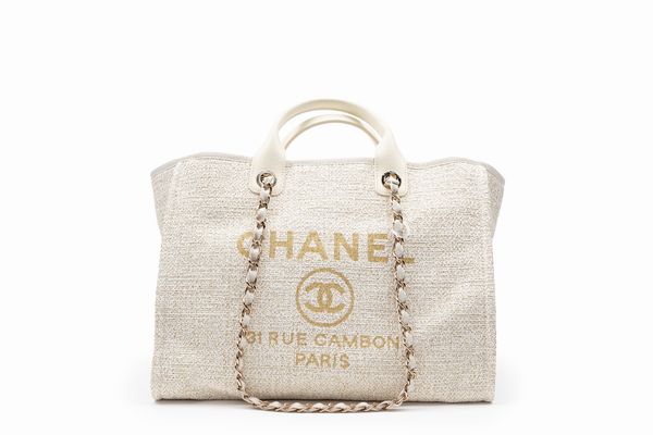 CHANEL : Borsa Deauville  - Asta Luxury Fashion - Associazione Nazionale - Case d'Asta italiane