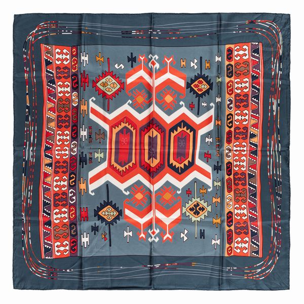 Hermès : Foulard Kilim  - Asta Luxury Fashion - Associazione Nazionale - Case d'Asta italiane