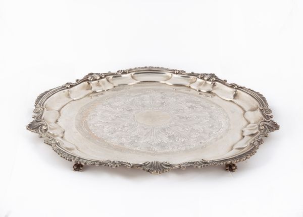 Salver in argento 800, Broggi  - Asta Argenti Antichi e da Collezione - Associazione Nazionale - Case d'Asta italiane