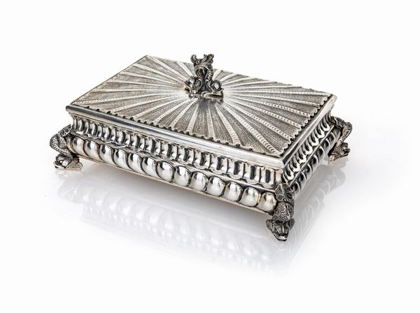 Cofanetto in argento 800, Leopoldo Janesich, Trieste  - Asta Argenti Antichi e da Collezione - Associazione Nazionale - Case d'Asta italiane