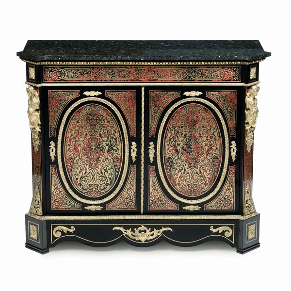 Credenza Napoleone III in legno ebanizzato e decoro in bronzo e metallo dorato stile Boulle, Francia XIX secolo  - Asta Dimore Italiane - Associazione Nazionale - Case d'Asta italiane