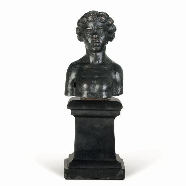 Busto di giovane moro. Fonditore rinascimentale padovano del XVI secolo, prossimo a Andrea Briosco, detto il Riccio  - Asta Dimore Italiane - Associazione Nazionale - Case d'Asta italiane