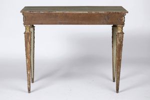 Console in legno intagliato e dipinto. Marche, fine XVIII secolo  - Asta Dimore Italiane - Associazione Nazionale - Case d'Asta italiane