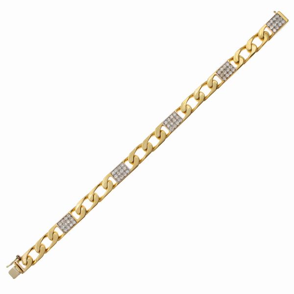 Bracciale in oro giallo e bianco 18kt e diamanti  - Asta Gioielli Orologi | Fashion Vintage - Associazione Nazionale - Case d'Asta italiane