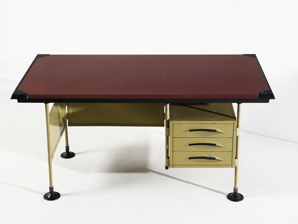 STUDIO BBPR (n. 1932) : Scrivania della serie Spazio Modernista per Olivetti, Ivrea  - Asta DESIGN E ARTI DECORATIVE DEL NOVECENTO - Associazione Nazionale - Case d'Asta italiane