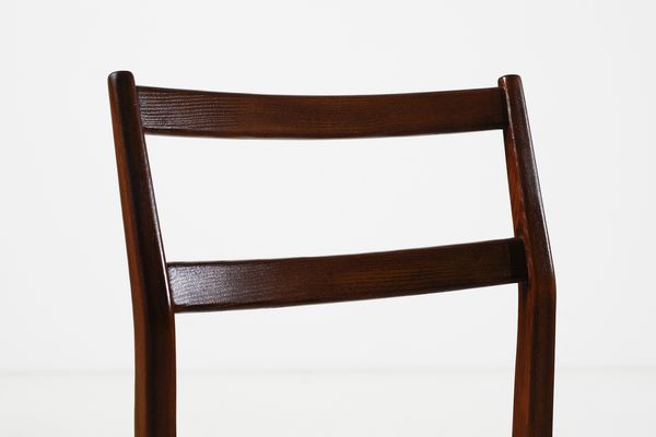 PONTI GIO (1891 - 1979) : Quattro sedie mod. Leggera per Cassina, Meda  - Asta DESIGN E ARTI DECORATIVE DEL NOVECENTO - Associazione Nazionale - Case d'Asta italiane