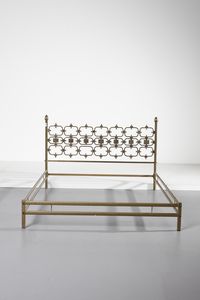 OSVALDO BORSANI (1911-1985) & ARNALDO POMODORO (n. 1926) : Letto matrimoniale  - Asta DESIGN E ARTI DECORATIVE DEL NOVECENTO - Associazione Nazionale - Case d'Asta italiane