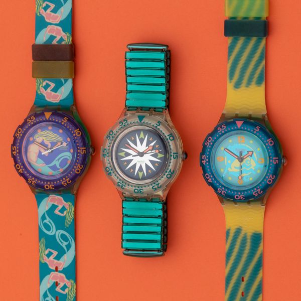 Lotto di 2 swatch Scuba 200: <BR>SDG100 1993 <BR>SDG101 1993 <BR>SDK108 1993<BR>uno non funzionante  - Asta I Swatch very much - Associazione Nazionale - Case d'Asta italiane