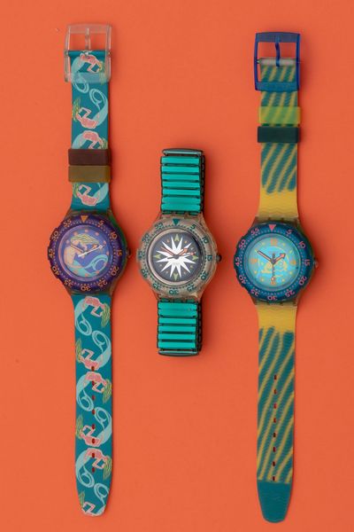 Lotto di 2 swatch Scuba 200: <BR>SDG100 1993 <BR>SDG101 1993 <BR>SDK108 1993<BR>uno non funzionante  - Asta I Swatch very much - Associazione Nazionale - Case d'Asta italiane