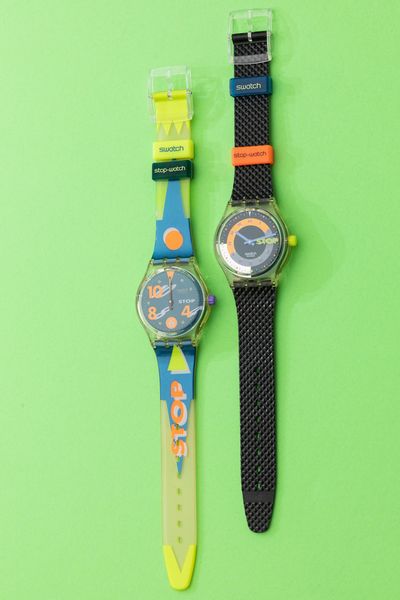 Lotto di 2 swatch Stop-watch: <BR>SSK100 1992 <BR>SSK102 1992  - Asta I Swatch very much - Associazione Nazionale - Case d'Asta italiane