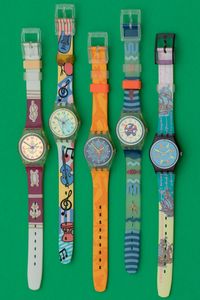 Lotto di 5 swatch misura 25 mm: <BR>LK132 1991 <BR>LK130 1992 <BR>LV100 1991 <BR>LK134 1992 <BR>LK135 1992  - Asta I Swatch very much - Associazione Nazionale - Case d'Asta italiane